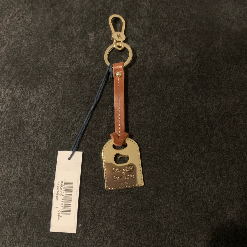 D&B Luggage Tag keychain